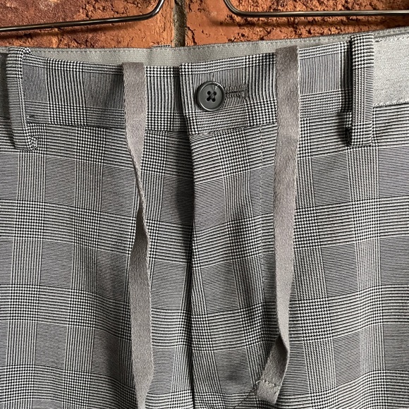 Uniqlo Ankle Pants - Picture 3 of 4